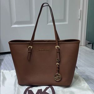 Michael Kors Jet Set Travel Small Carryall Tote